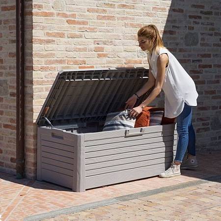 Сундук TOOMAX FLORIDA 550л, коричневый Сундук TOOMAX FLORIDA 550л, коричневый