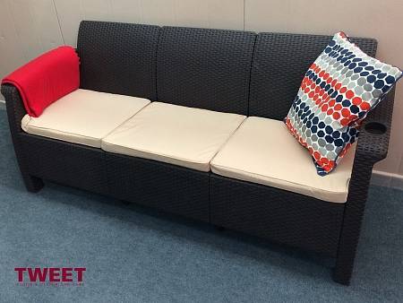 Диван трехместный TWEET Sofa 3 Seat, коричневый Диван трехместный TWEET Sofa 3 Seat, коричневый