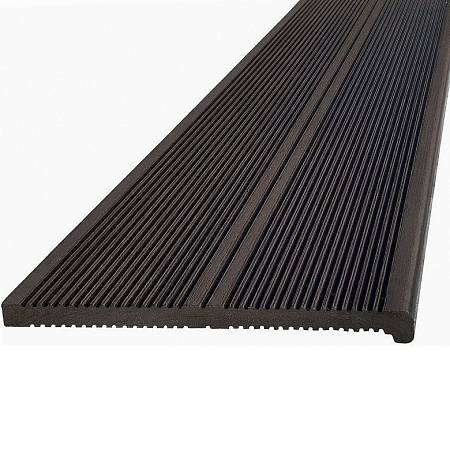 Ступень Deckron, Darvolex полнотелая с брашингом, венге Ступень Deckron, Darvolex полнотелая с брашингом, венге